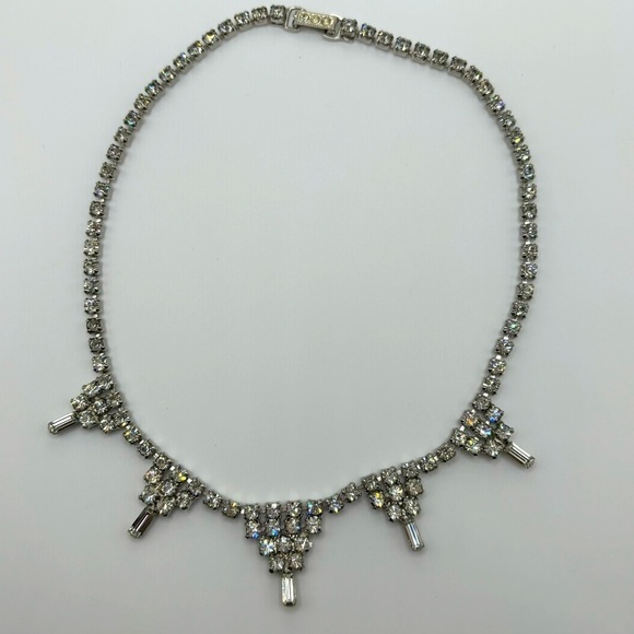 Carne Jewelry vintage necklace - Picture 1 of 4